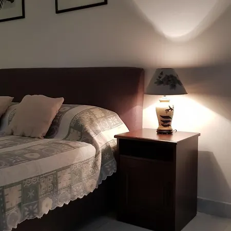 Apartments 101 Котор Экстерьер фото