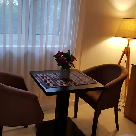Apartments 101 Котор Экстерьер фото